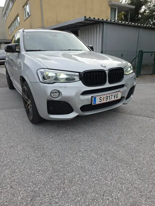 BMW X3 2014 photo 2