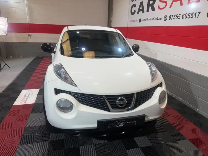 Nissan Juke 2014 photo 2