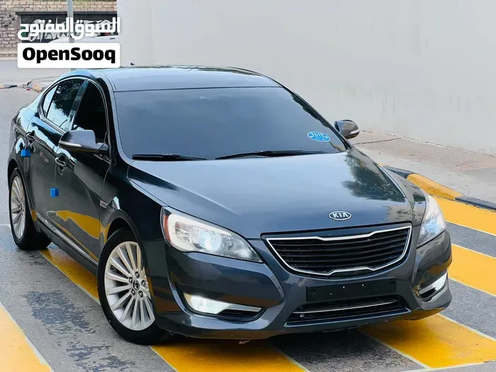 Kia Cadenza 2012 photo 4
