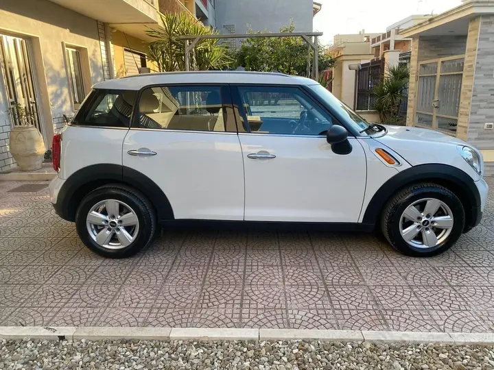 Mini Countryman 2015 photo 5