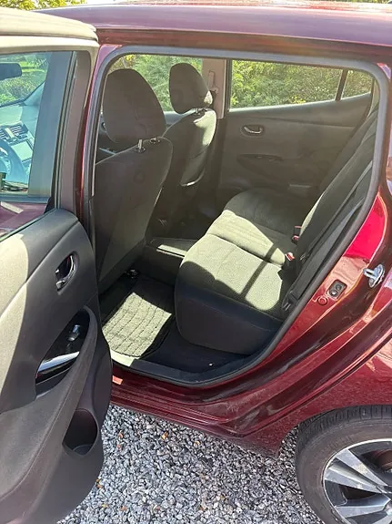 Nissan Leaf 2017 photo 5