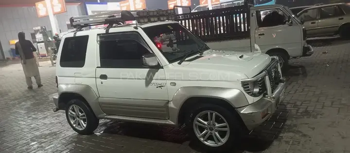 Mitsubishi Pajero Junior