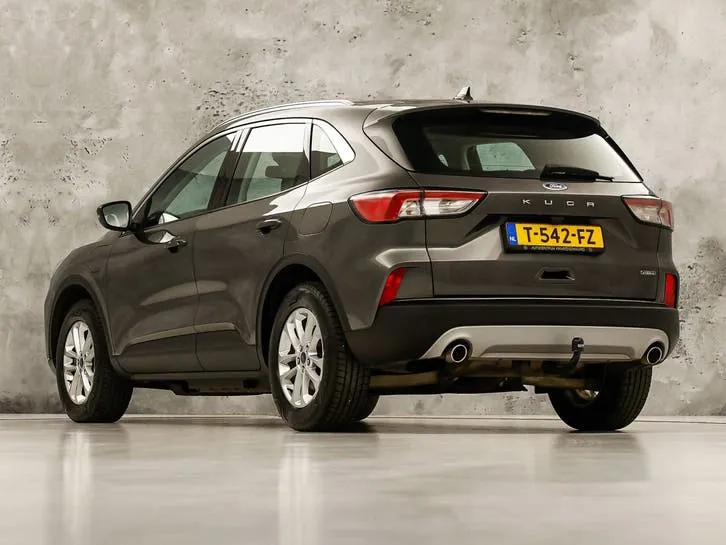 Ford Kuga 2021 photo 3