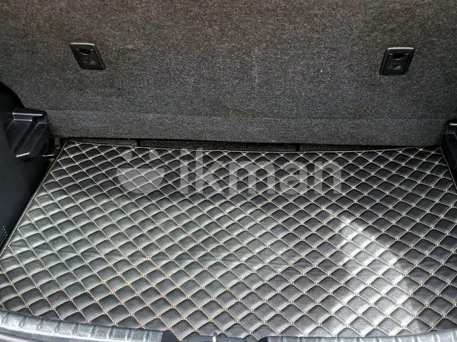 Toyota Vitz 2018 photo 5