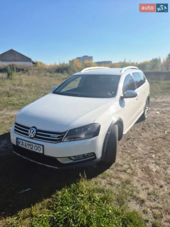 Volkswagen Passat Alltrack 2012 photo 4