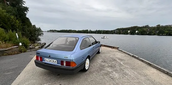 Ford Sierra 1985 photo 4