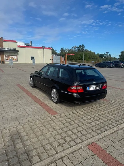 Mercedes-Benz E320 2007 photo 3