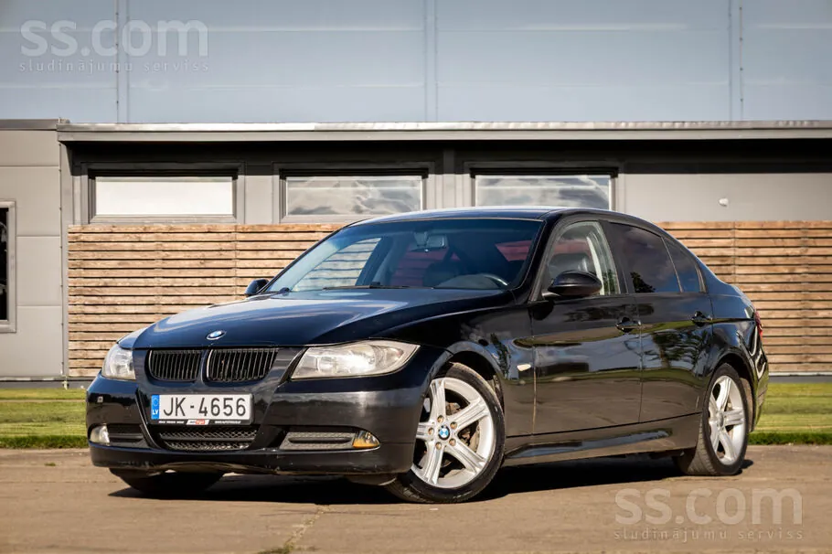 BMW 320