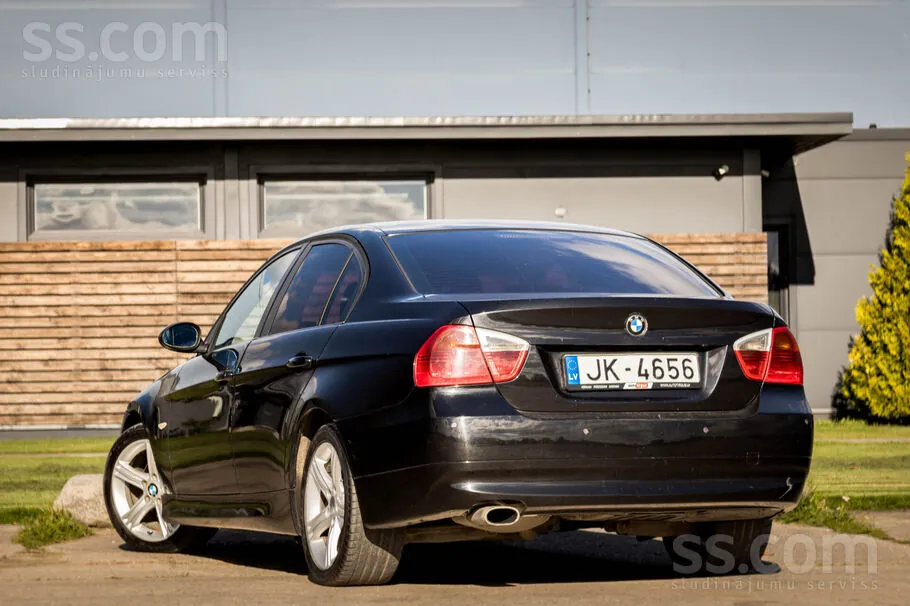 BMW 320 2007 photo 4