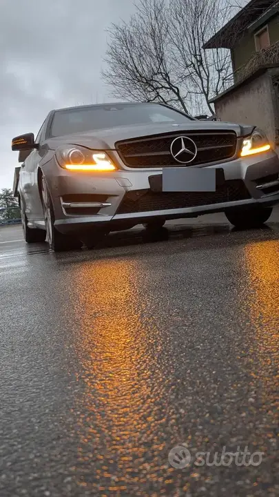 Mercedes-Benz C-Class 2015 photo 2