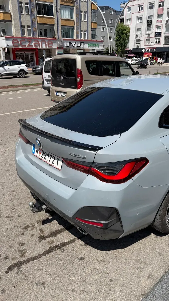 BMW 4 Series 2023 photo 3