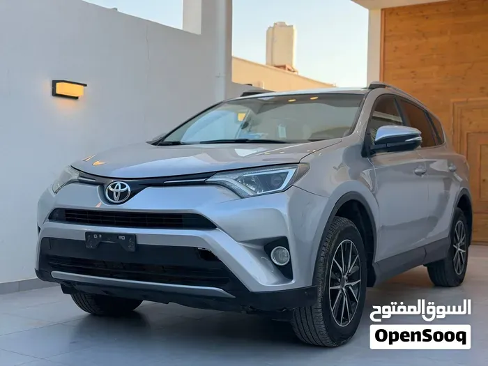 Toyota Rav4 2017 photo 2