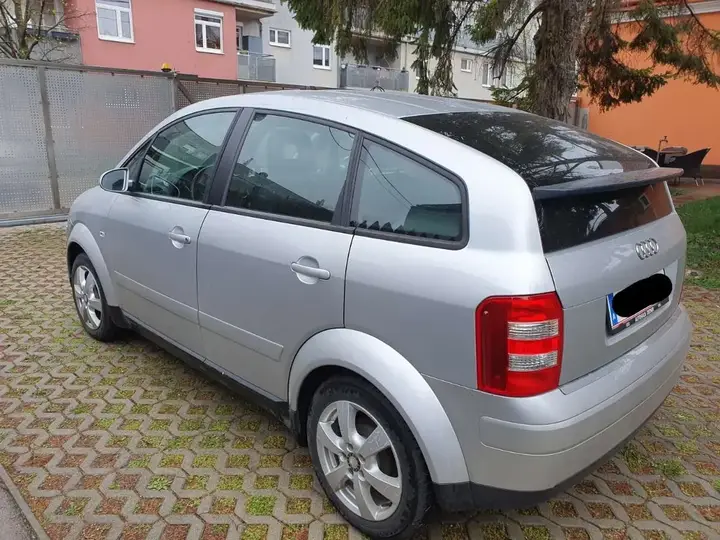 Audi A2 2004 photo 2