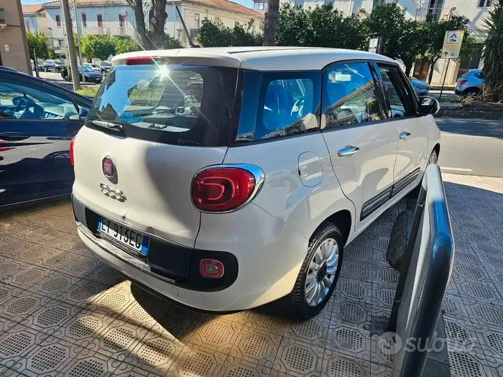 Fiat 500L 2015 photo 2