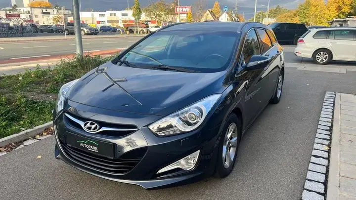 Hyundai I40