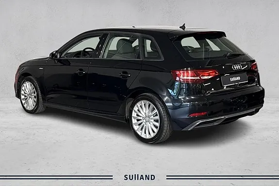 Audi A3 2017 photo 3