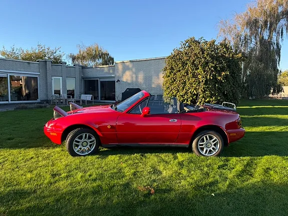 Mazda Mx-5 1997 photo 3