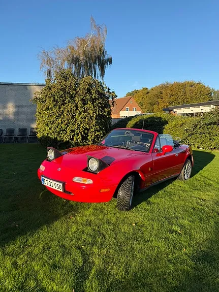 Mazda Mx-5 1997 photo 2