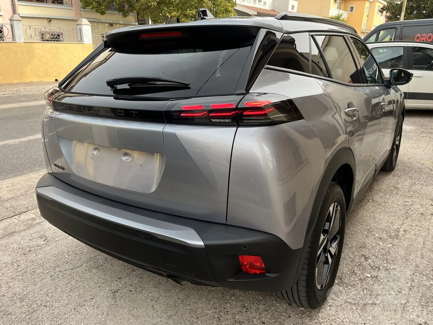 Peugeot 2008 2025 photo 5
