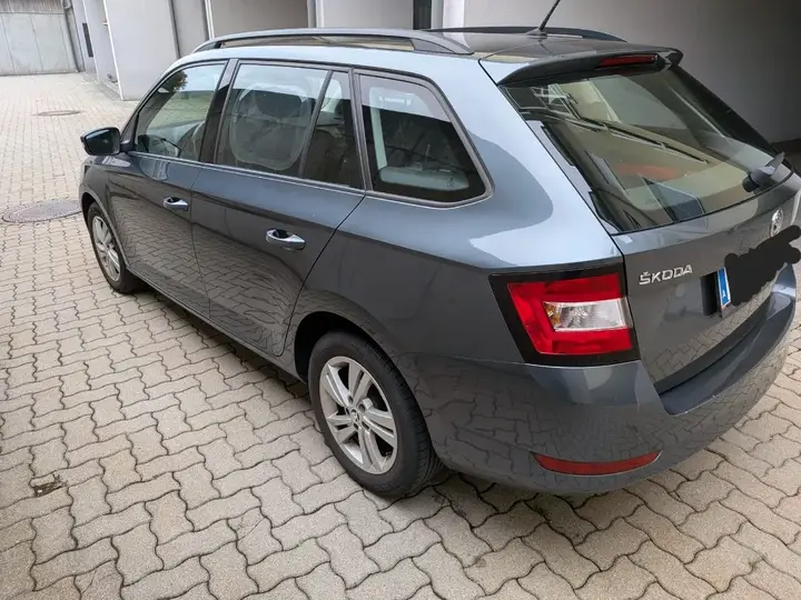 Skoda Fabia 2019 photo 3