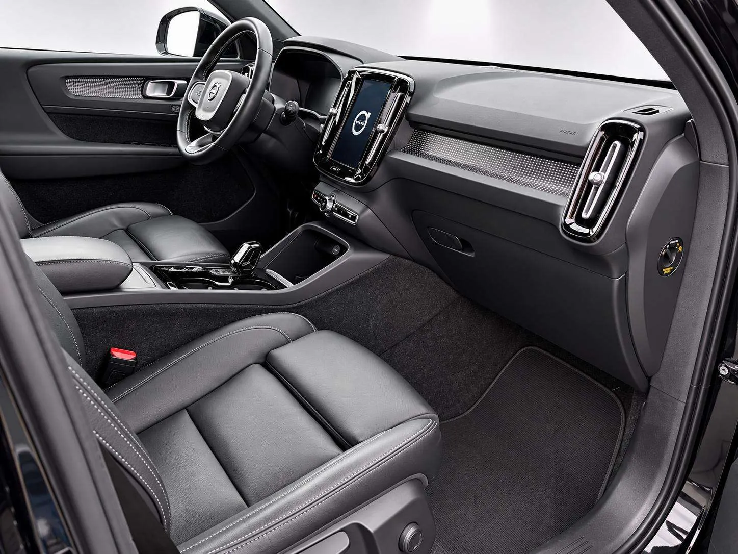 Volvo Xc40 2020 photo 2