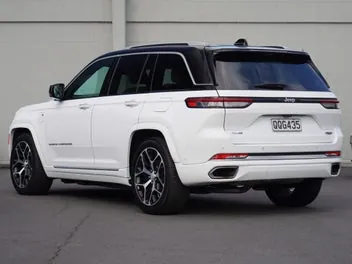 Jeep Grand Cherokee 2024 photo 3