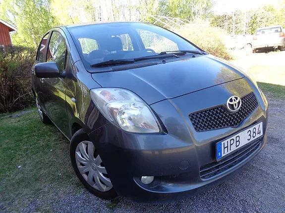 Toyota Yaris 2008 photo 2