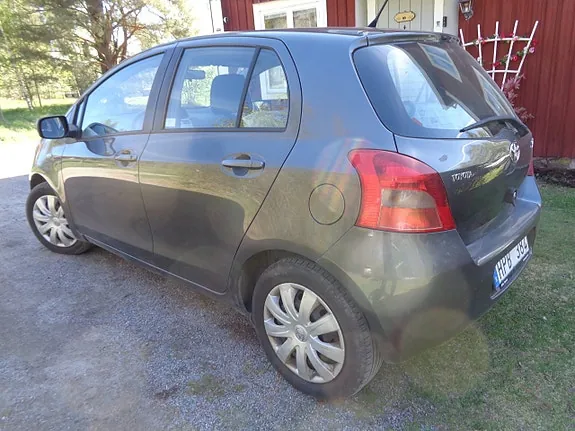 Toyota Yaris 2008 photo 4