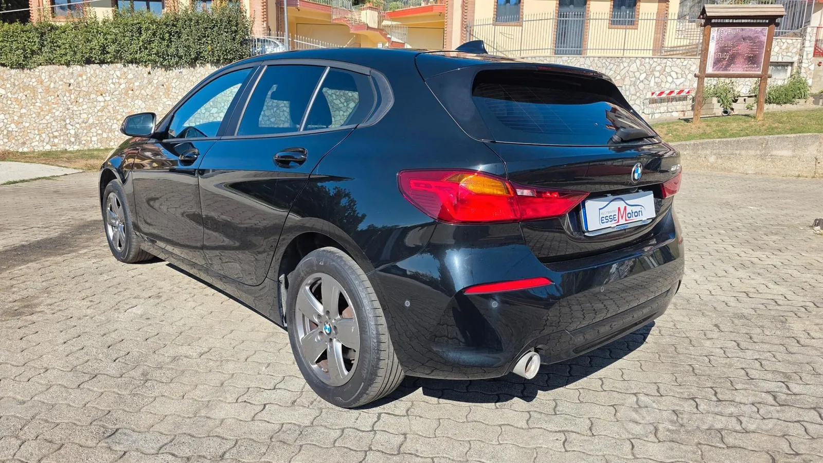 BMW 116 2023 photo 4