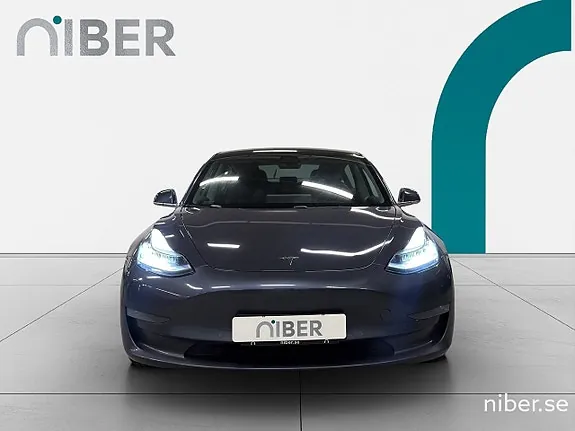Tesla Model 3 2020 photo 3