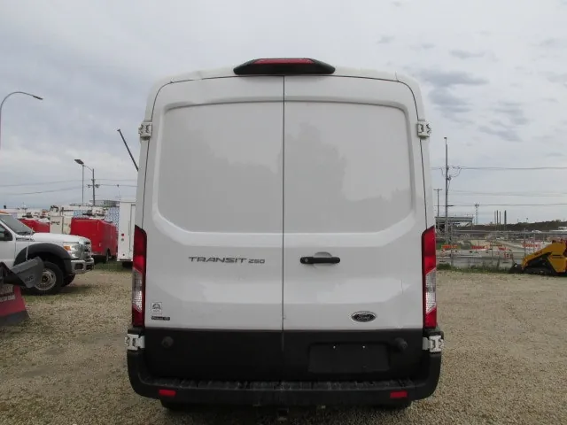 Ford Transit 2019 photo 3
