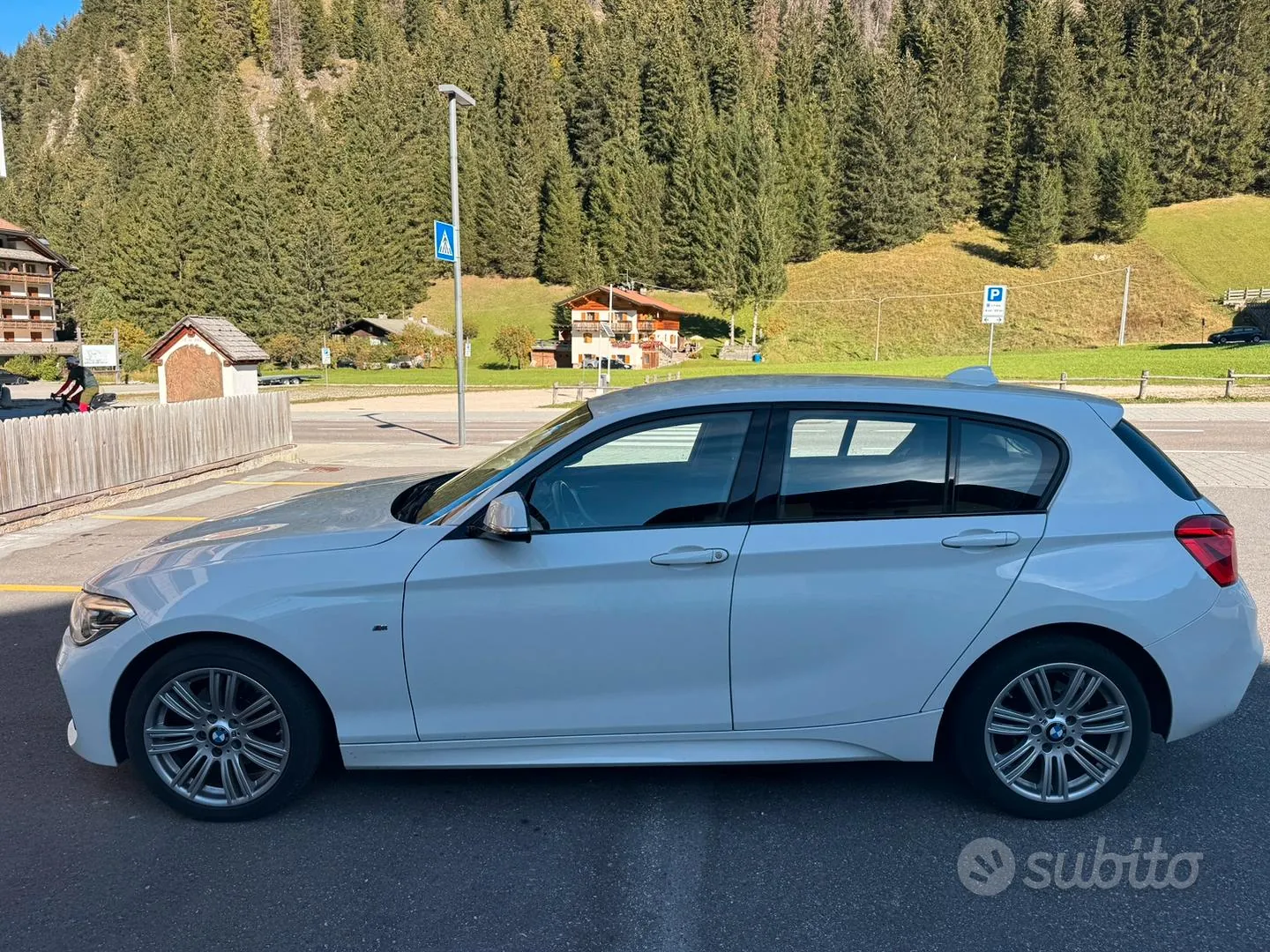 BMW 1 Series 2020 photo 2