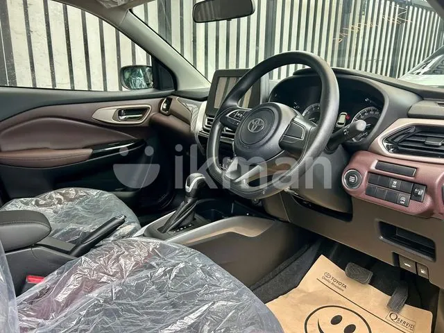 Toyota Urban Cruiser 2026 photo 3