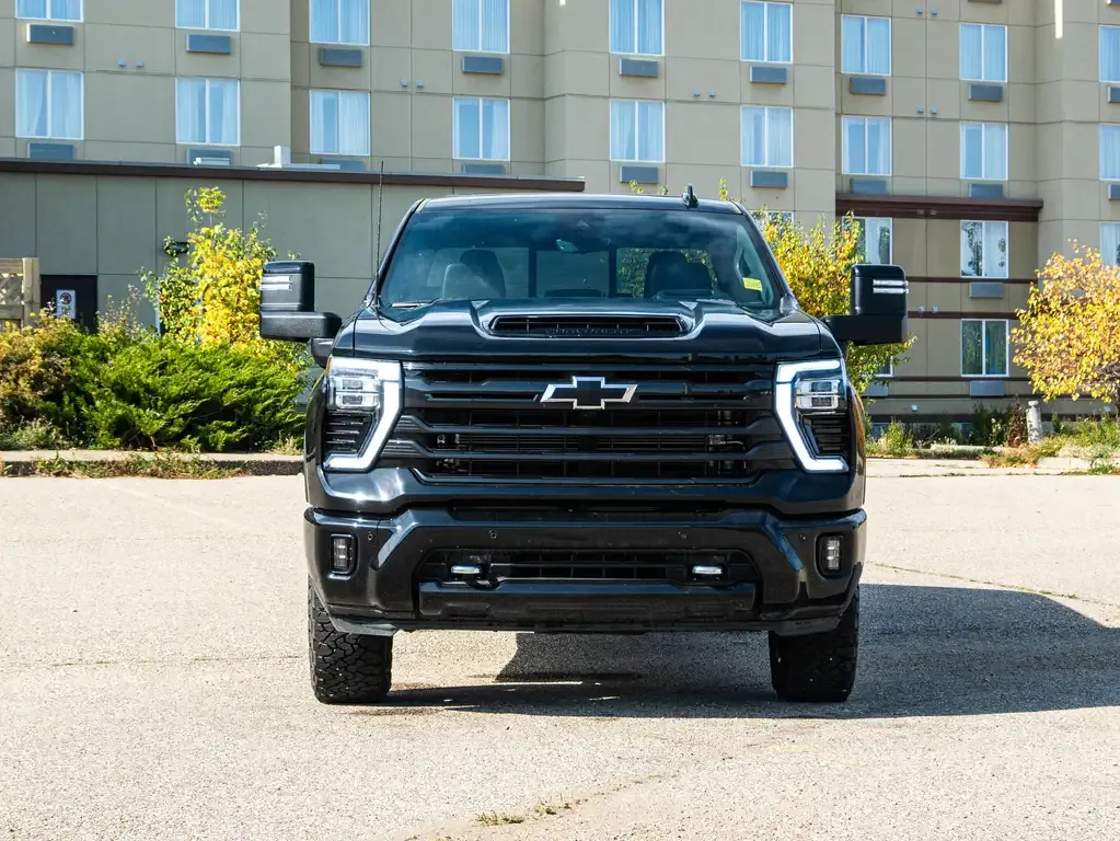 Chevrolet Silverado 3500 2026 photo 3