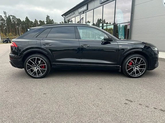 Audi Q8 2020 photo 4