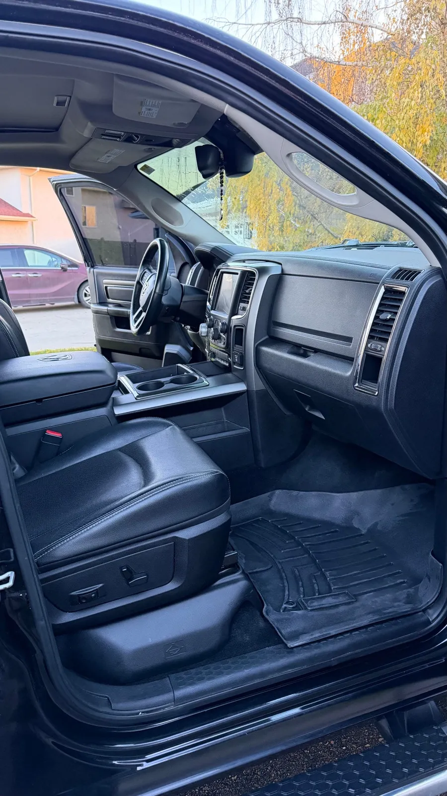 Dodge Ram 1500 2014 photo 5