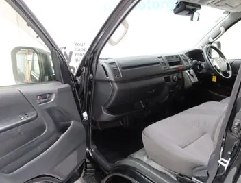 Toyota Hiace 2021 photo 5