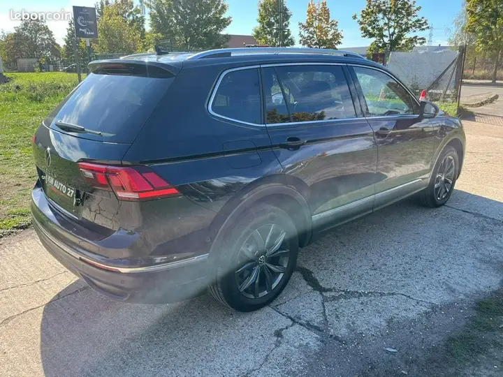 Volkswagen Tiguan Allspace 2023 photo 3
