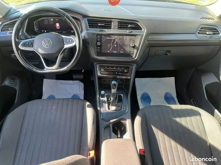 Volkswagen Tiguan Allspace 2023 photo 5
