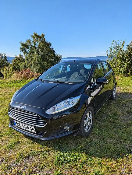 Ford Fiesta 2013 photo 4