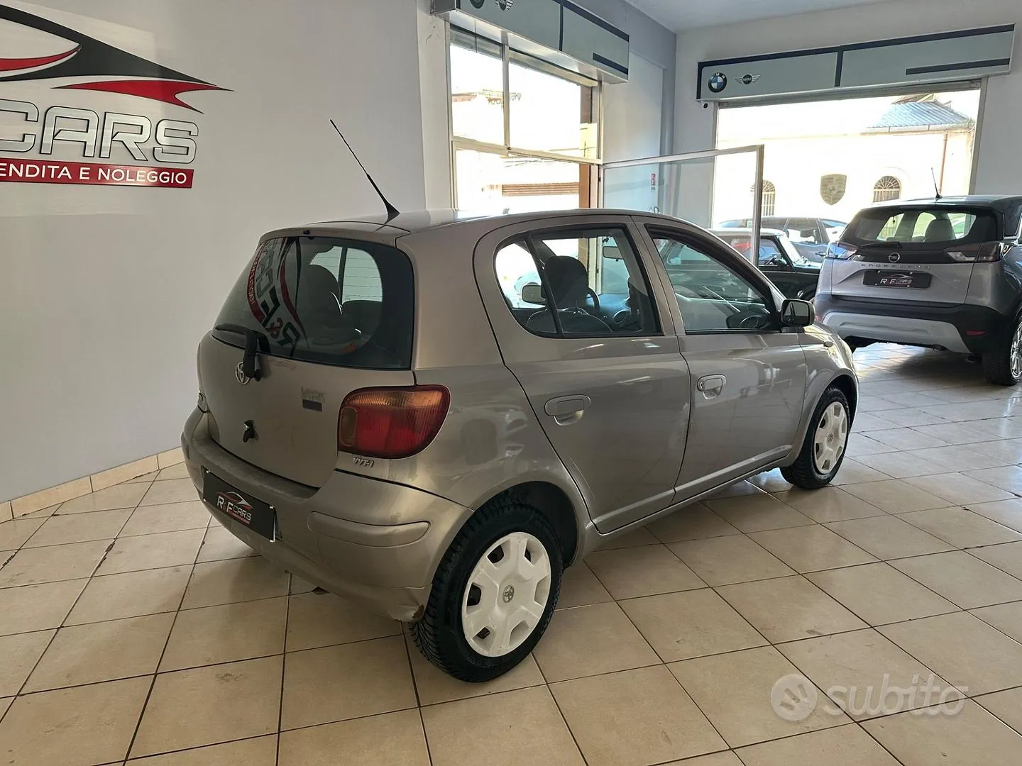 Toyota Yaris 2004 photo 5