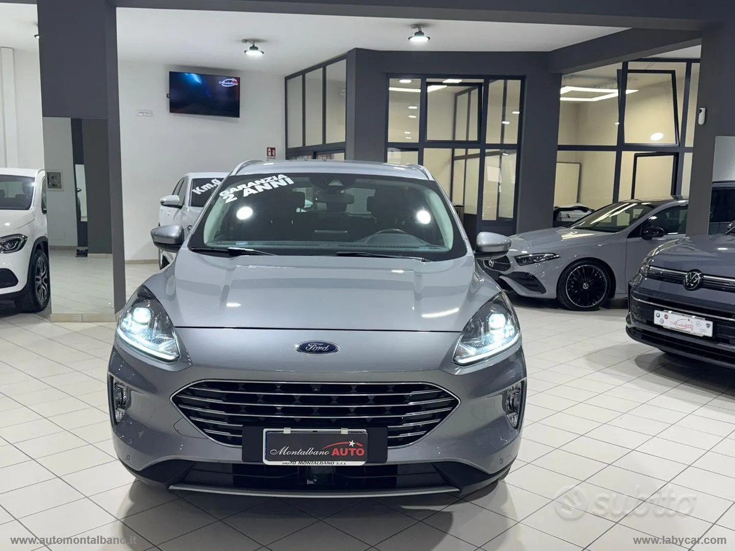 Ford Kuga 2022 photo 2