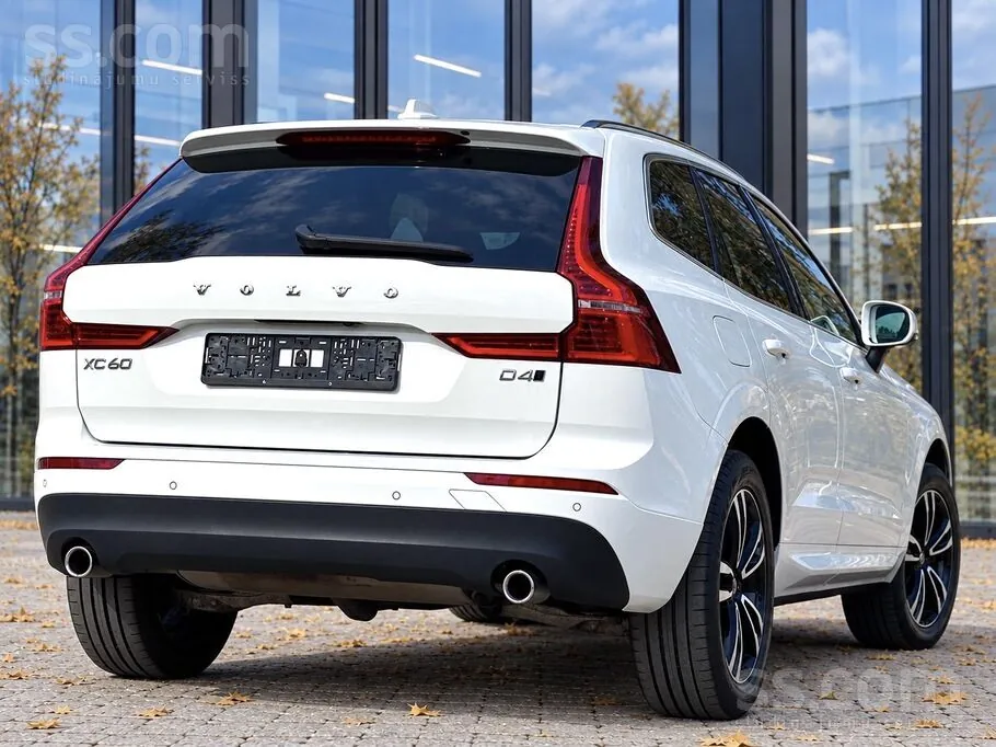Volvo Xc60 2017 photo 2