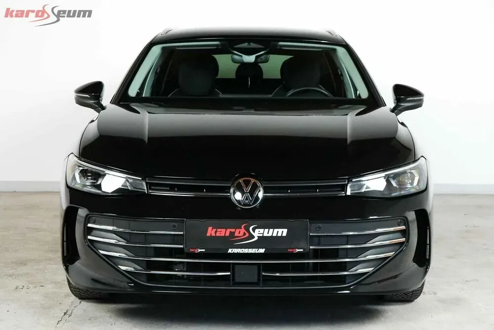 Volkswagen Passat 2026 photo 2