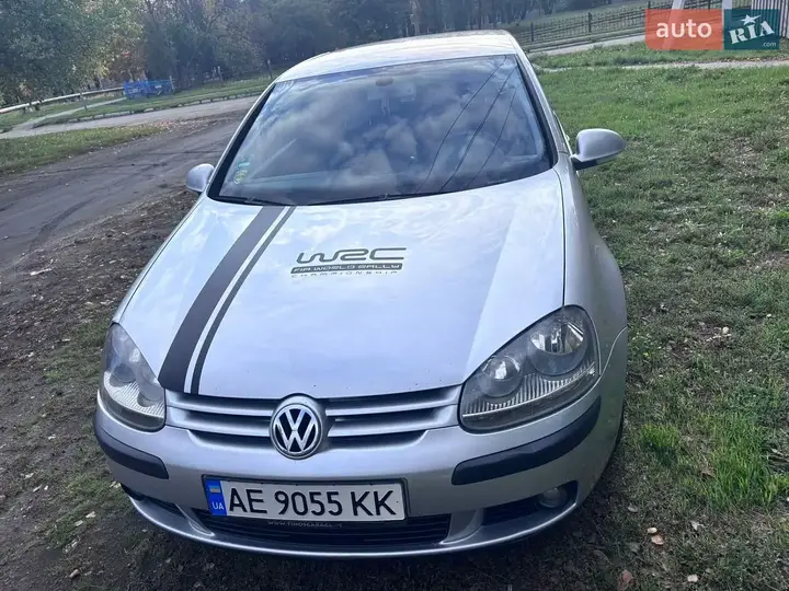 Volkswagen Golf 2004 photo 2