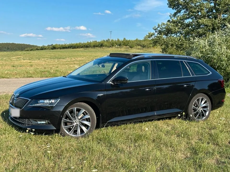 Skoda Superb Combi