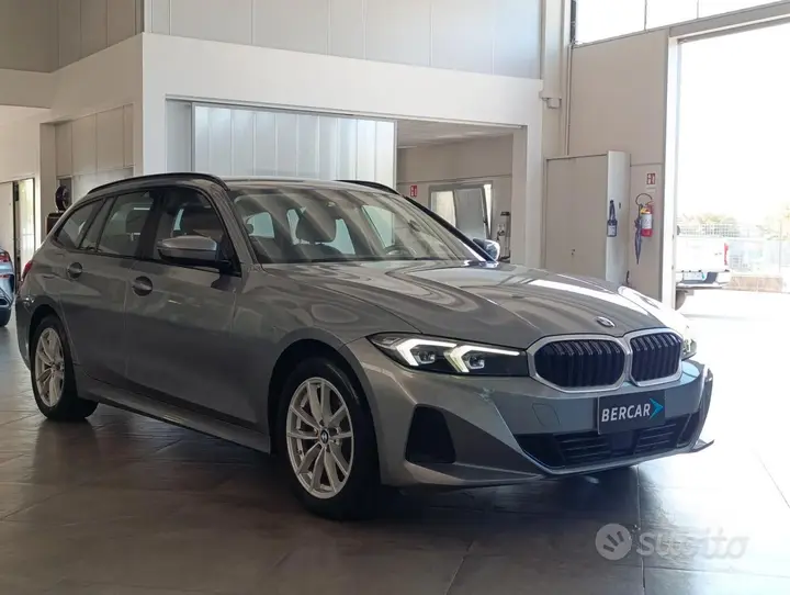 BMW 320D 2023 photo 3
