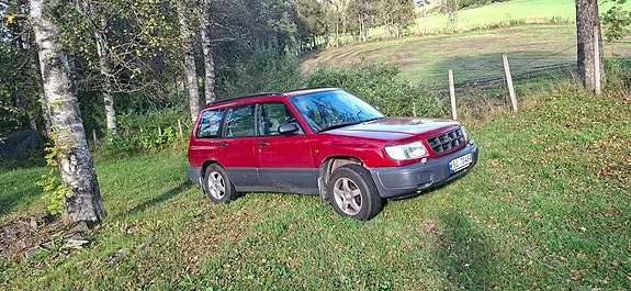 Subaru Forester 1998 photo 3