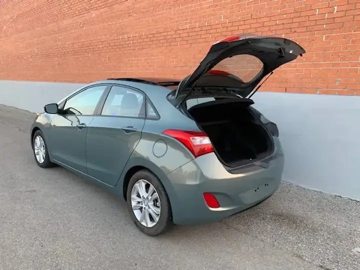 Hyundai Elantra 2013 photo 4