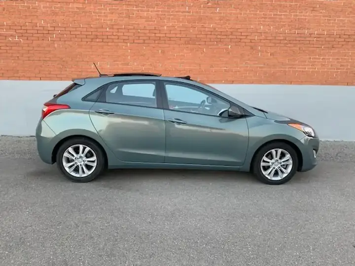Hyundai Elantra 2013 photo 5